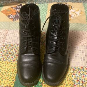 Enzo Angiolini black ankle boots size 6m